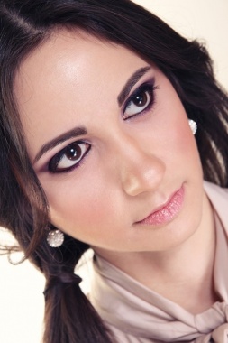 MAKEUP ARTIST IVANA - STUDIO RED - šminka za venčanja