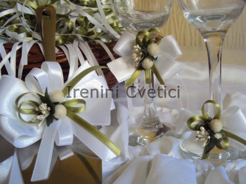 Irenini cvetići * dekoracija i oprema