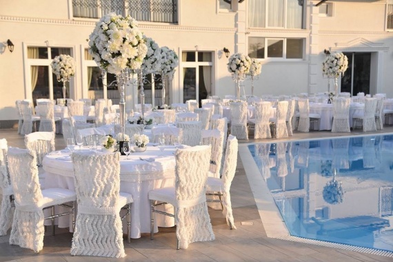 DIAMOND GARDEN - restorani & sale za venčanja