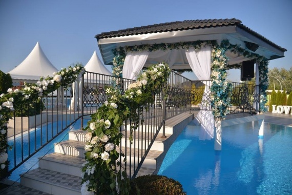 DIAMOND GARDEN - restorani & sale za venčanja