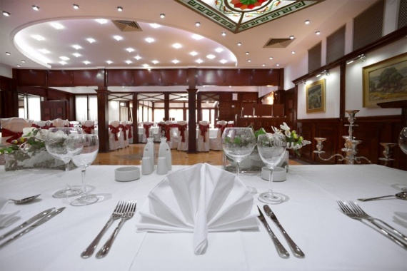 OXYGEN EVENT CLUB - restorani & sale za venčanja