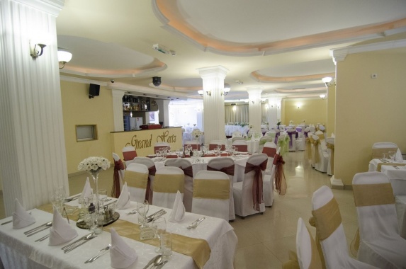 SVEČANA SALA GRAND HERTZ - restoran & sala za venčanja