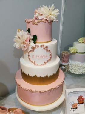 Tatina slatka kuća * torte