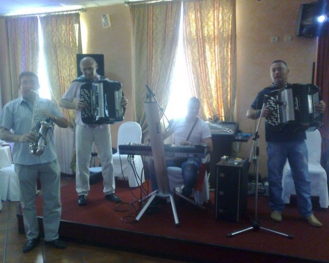 Folk plus bend