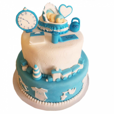 belo_plava_torta_za_prvi_rodjendan_sa_bebom_koja_spava_31577055360076