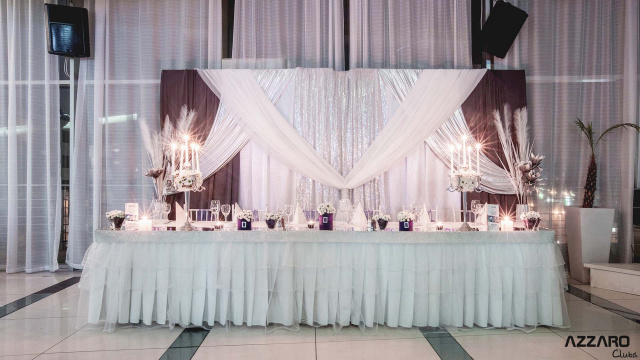 Azzaro White Club
