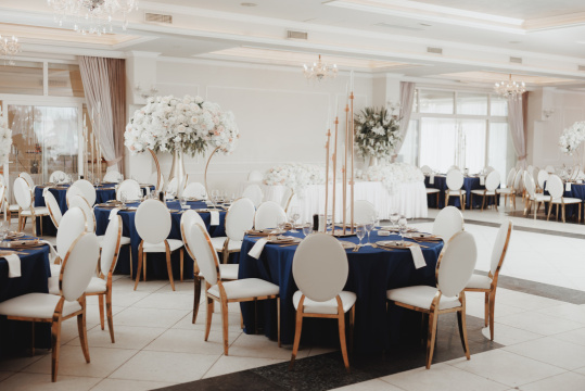 DIAMOND GARDEN - restorani & sale za venčanja