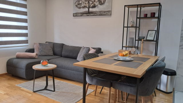 Apartman 35 - 3*