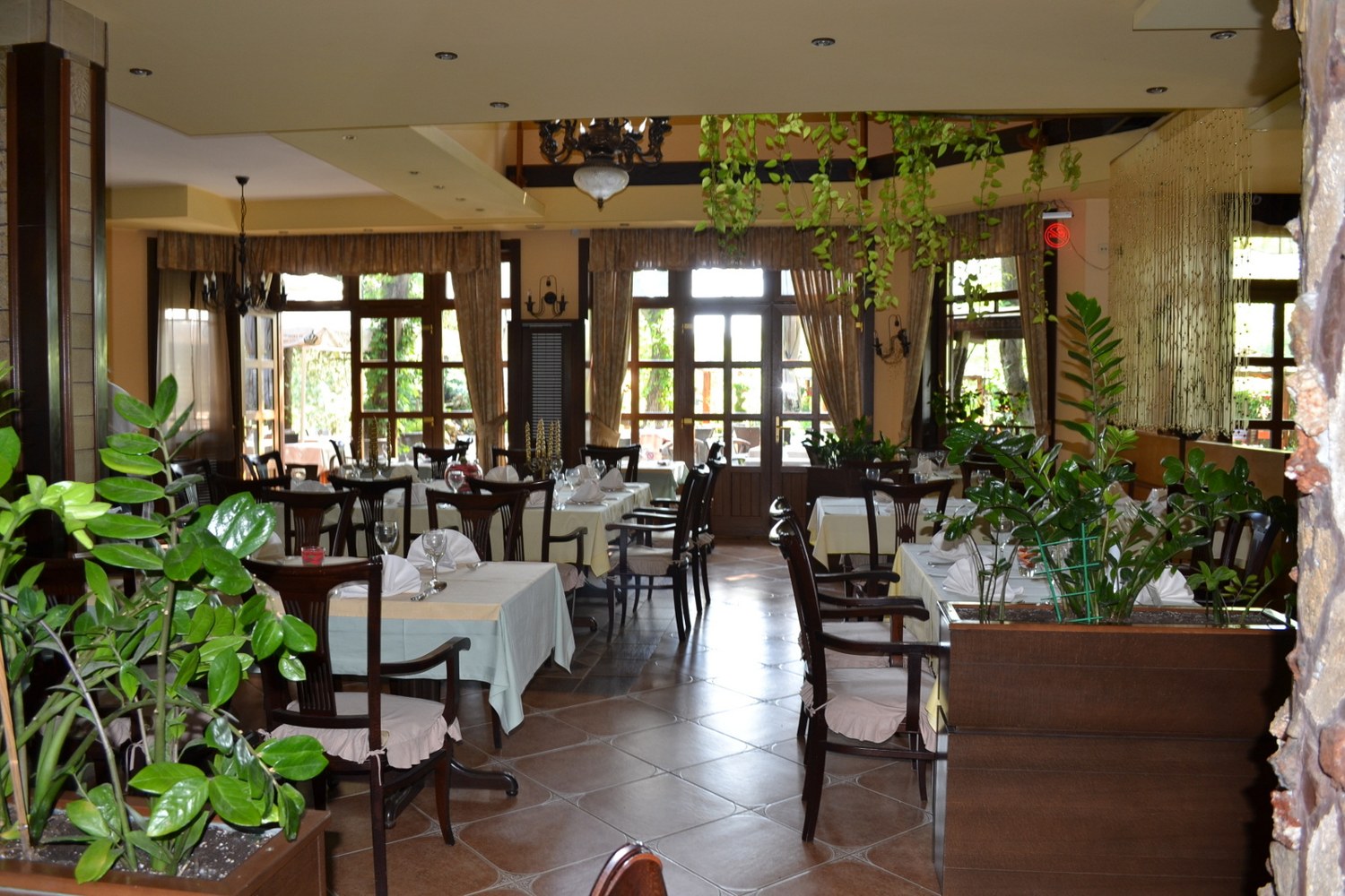 Restoran Mali Raj