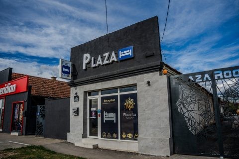 Plaza Laćarak