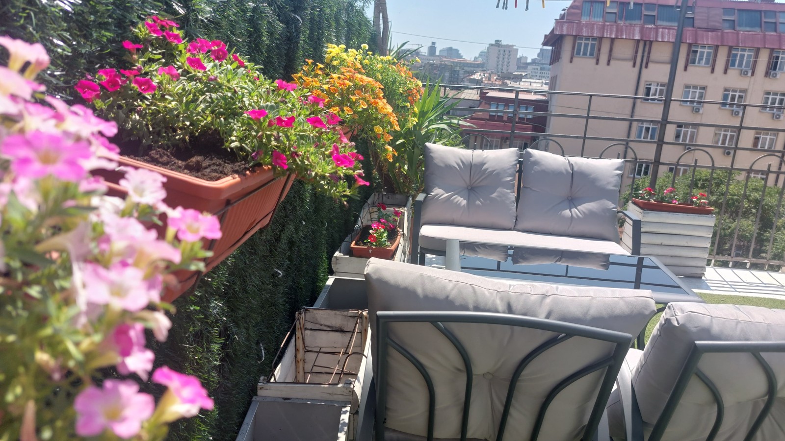 Hostel Downtown Inn