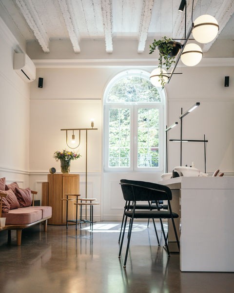 Salon 73